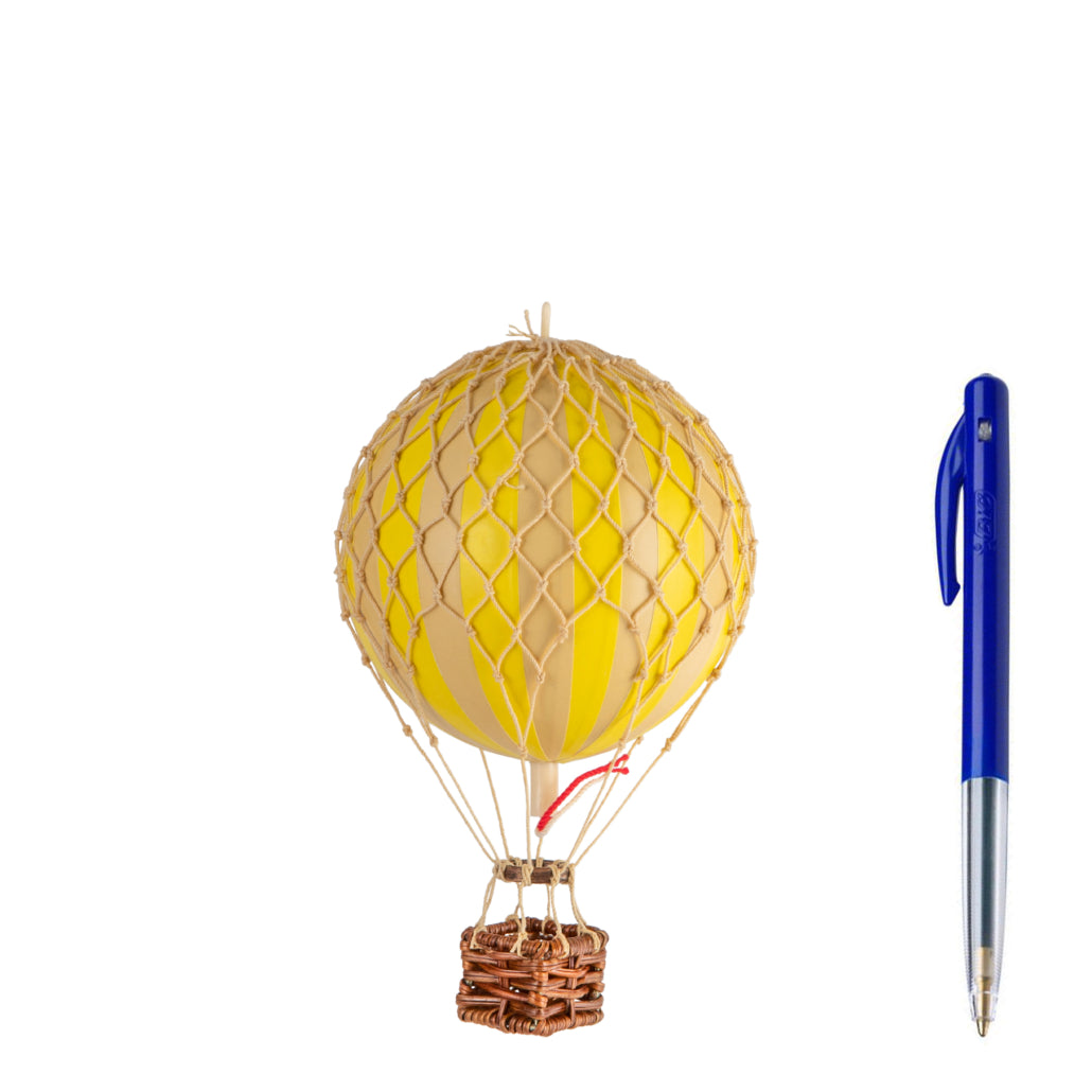 Floating The Skies, True Yellow