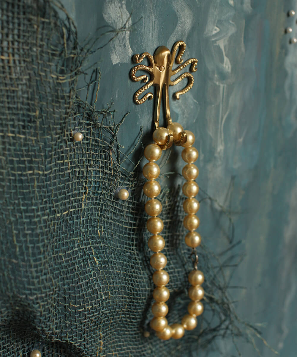 Ella Octopus Hook